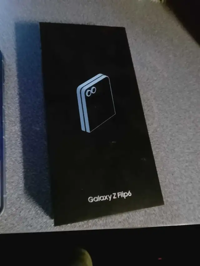 Samsung Galaxy Z Flip 6 256GB trade iPhone 14 or 15 256g - Photo 8