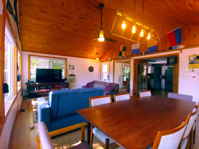 For Rent: Waterfront Cottage on Stony Lake - Photo 3