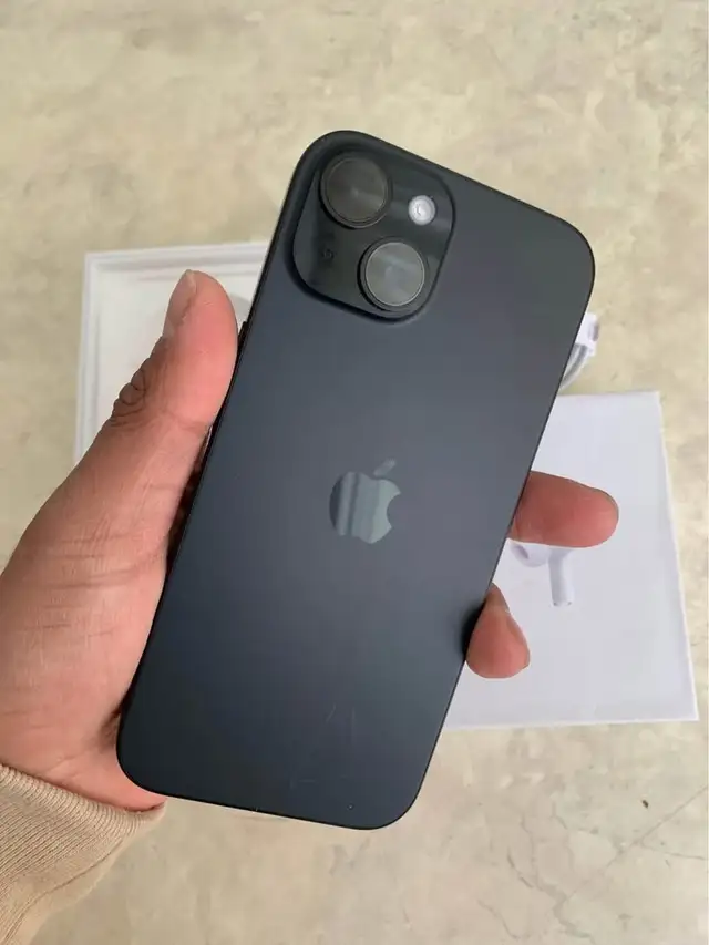 iPhone 15 256gb Airpods Package/Delivery - Photo 6