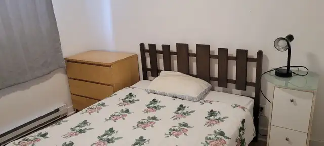 Appartement entièrement rénové et meublé proche de métro Sauvé - Photo 3