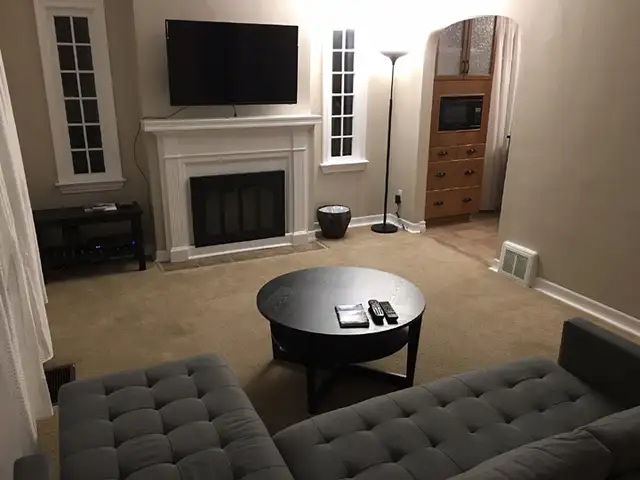 Bargain Luxury! Private Room By NAIT. Utils, Cable, Wi-Fi Incl. - Photo 3