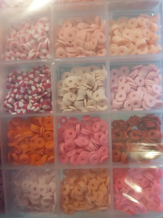 Clay beads bracelet kit