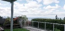1 Bedroom   Den Garden level Ocean View (North Vancouver)