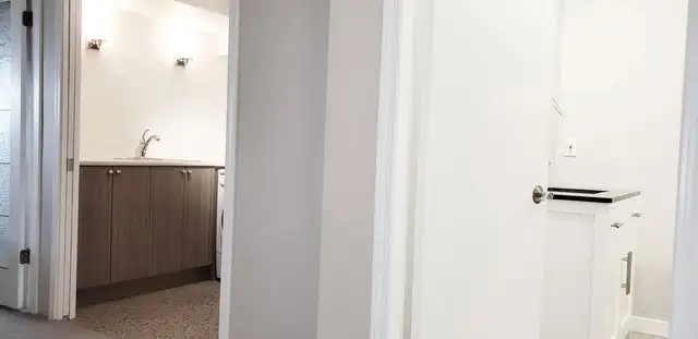 1 Bedroom   Den Garden level Ocean View (North Vancouver) - Photo 6