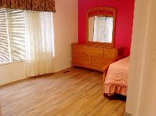 A/C furnished room for female student, close uofL, April 15th