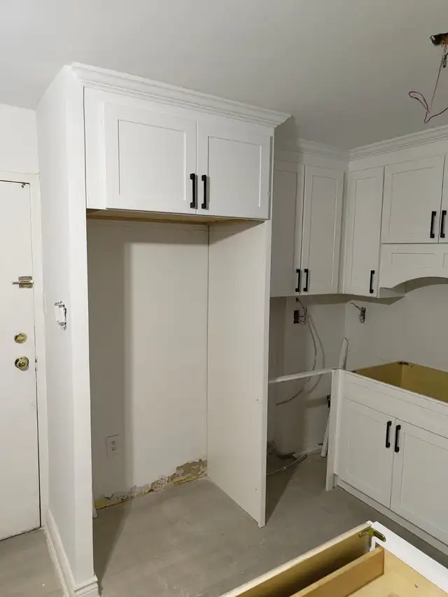 Thermofoil, MDF, Solid Wood – Cabinets on Promotion - Photo 2