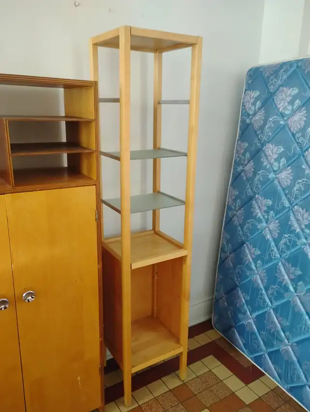 Armoires, tables basse et piano à vendre - Photo 2