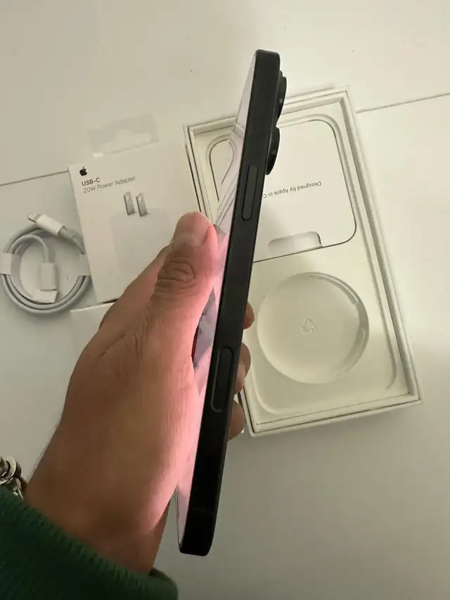 iPhone 16 Pro Max 256GB with box AIRPODS PKG/DELIVERY - Photo 5