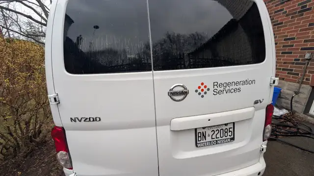 Nissan NV200 Compact Cargo Van $15, 000 OBO - Photo 4