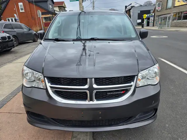 2018 Dodge Grand Caravan - Photo 2
