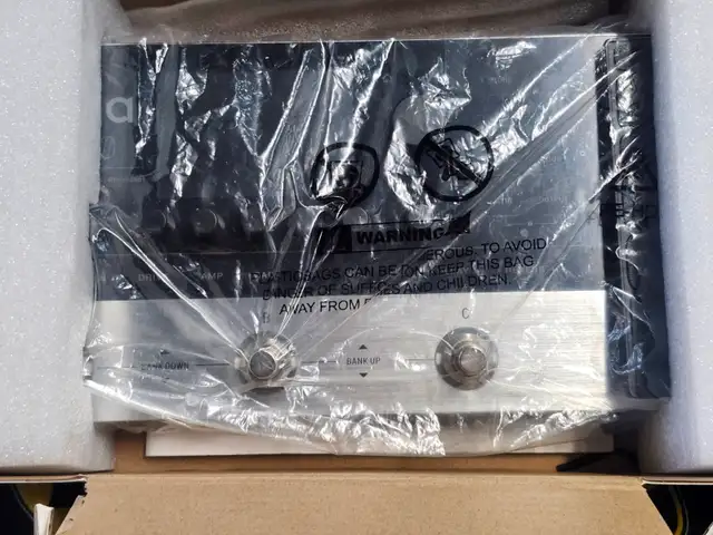 Donner ARENA 2000 Amp Modelling / Multi-Effect Processor(#18973) - Photo 6