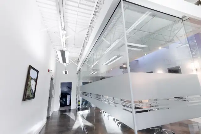 Modern Office Space for Lease - Sunalta - West End Downtown - Photo 2