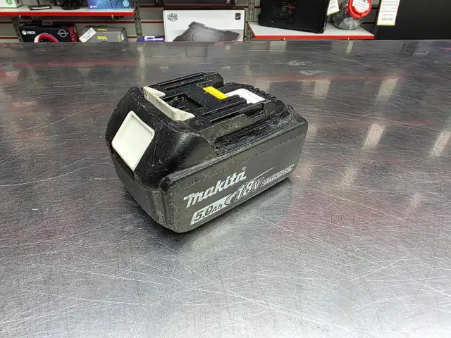 Batterie Makita 18 volt 5.0ah