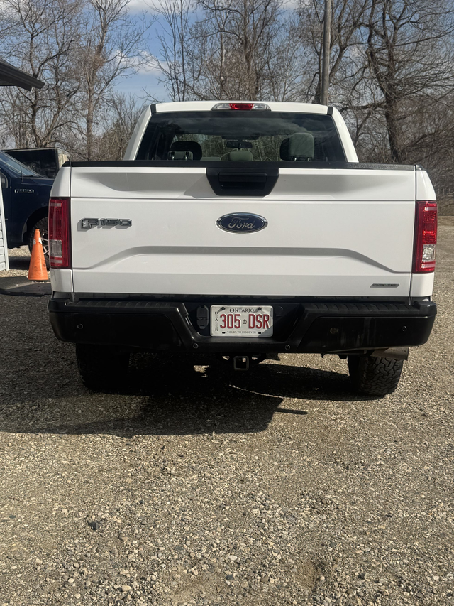 2016 Ford F-150 EXTENDED CAB 4x4 — CERTIFIED — - Photo 3