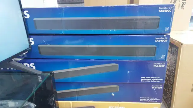 Soundbar Philips TAB4500 2.1- Channel with Wireless Subwoofer