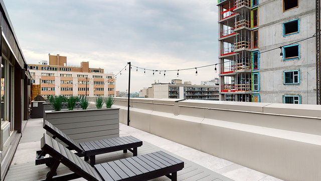 1 Bedroom Apartment | Downtown | Pet Friendly | Avail June! - Photo 16