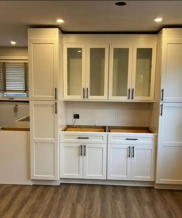 Custom-Built Cabinets on Promotion - Photo 2