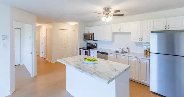 40 TECHNOLOGY DRIVE//2 BD -PEACEFUL & SECURE  LIVING - Photo 2