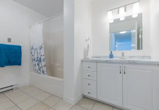 40 TECHNOLOGY DRIVE//2 BD -PEACEFUL & SECURE  LIVING - Photo 8