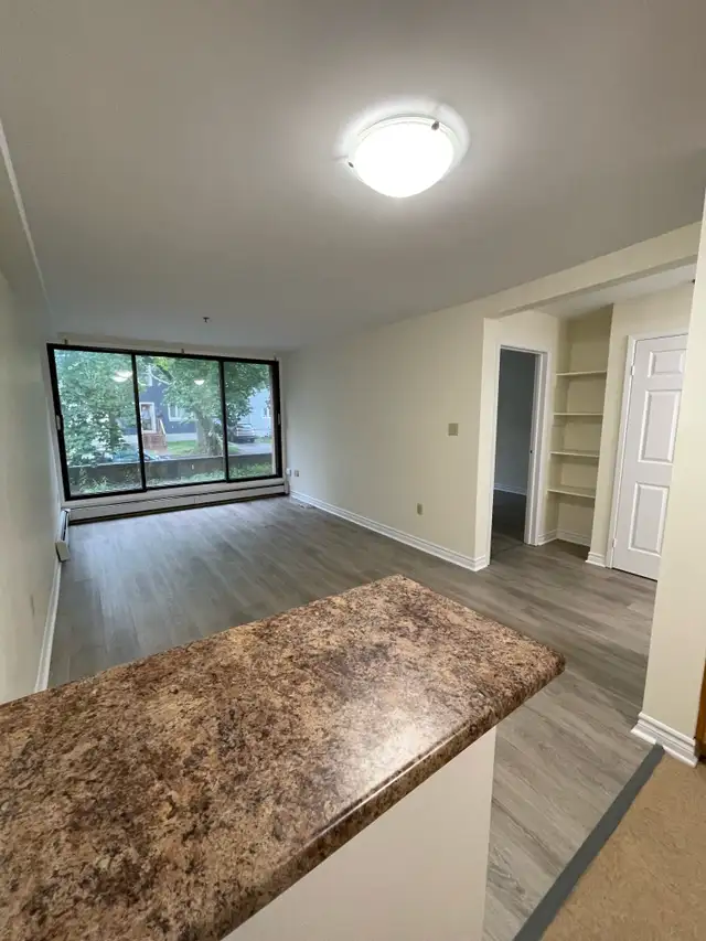 North End 1BR - Unit 107-June 15-Near Hydrostone - Heat/Wat Incl - Photo 2