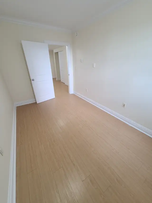 Luxury 2-Bed/2-Bath - Unit 1004 - In-Suite Laundry - The James - Photo 2