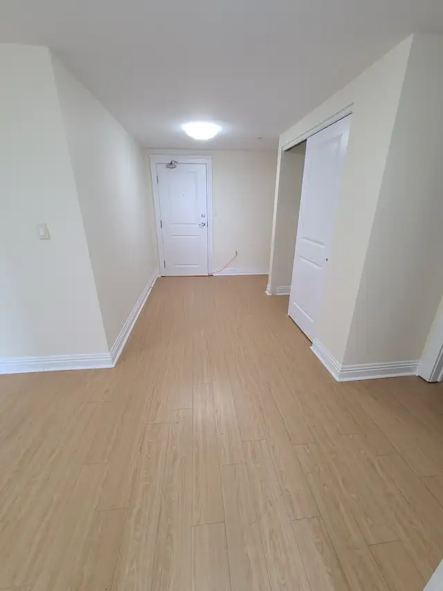 Luxury 2-Bed/2-Bath - Unit 1004 - In-Suite Laundry - The James - Photo 3