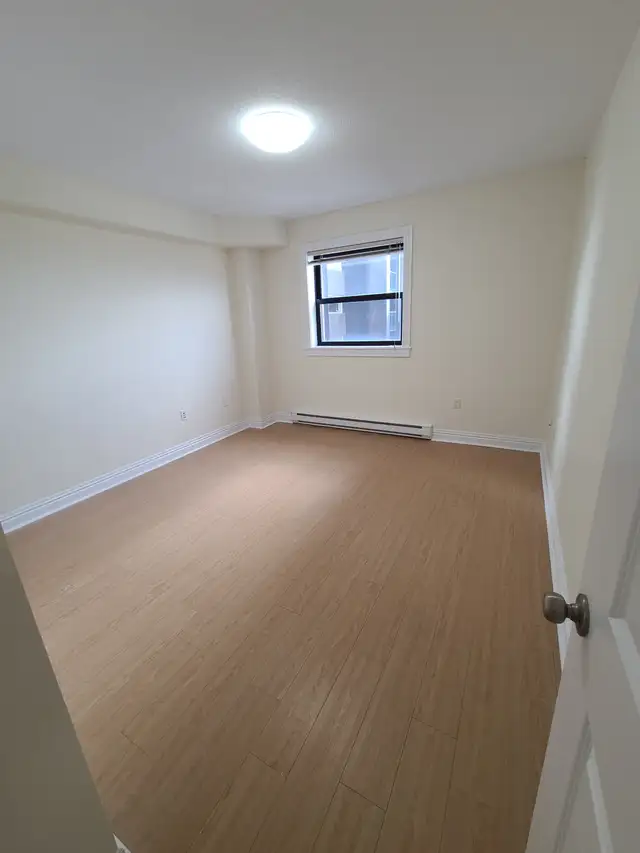 Luxury 2-Bed/2-Bath - Unit 1004 - In-Suite Laundry - The James - Photo 10