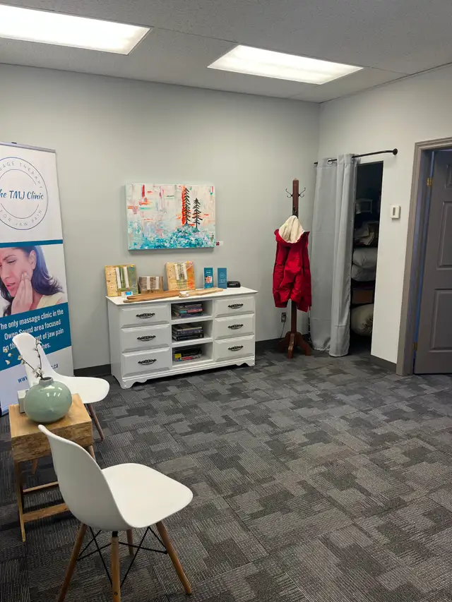 For Rent: Professional Office in the Renovated Grey Stone Bldg - Photo 6