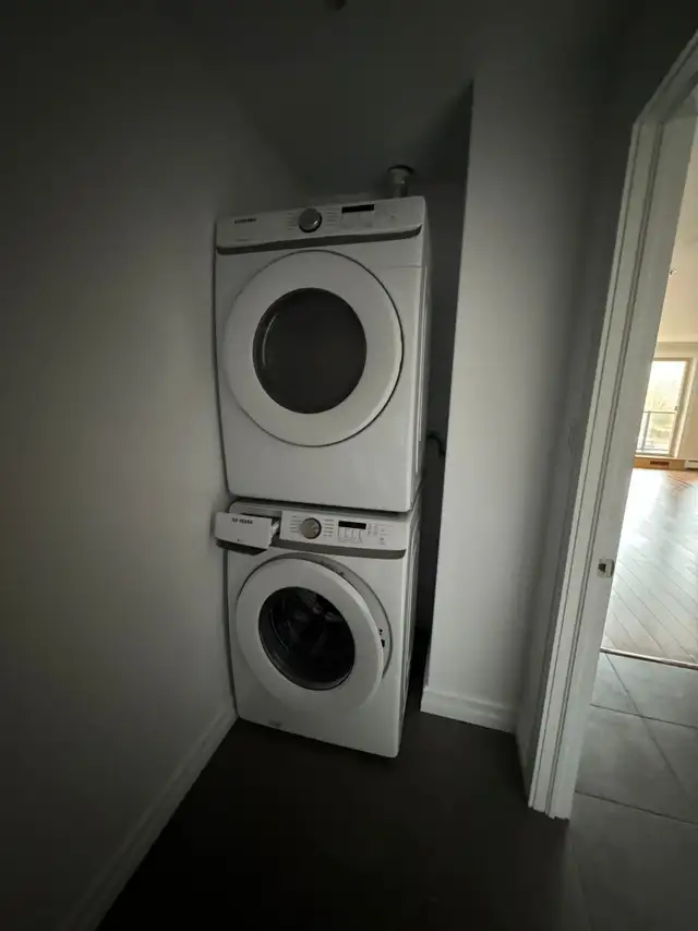 One Bedroom Plus Den at The Litchfield - Photo 9