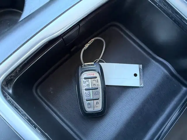 2022 Chrysler Pacifica Touring L AWD CERTIFIED!! CLEAN CARFAX! - Photo 32