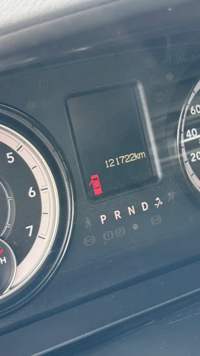 2019 Ram 1500 SPORT Classic  Crew cab - Photo 8