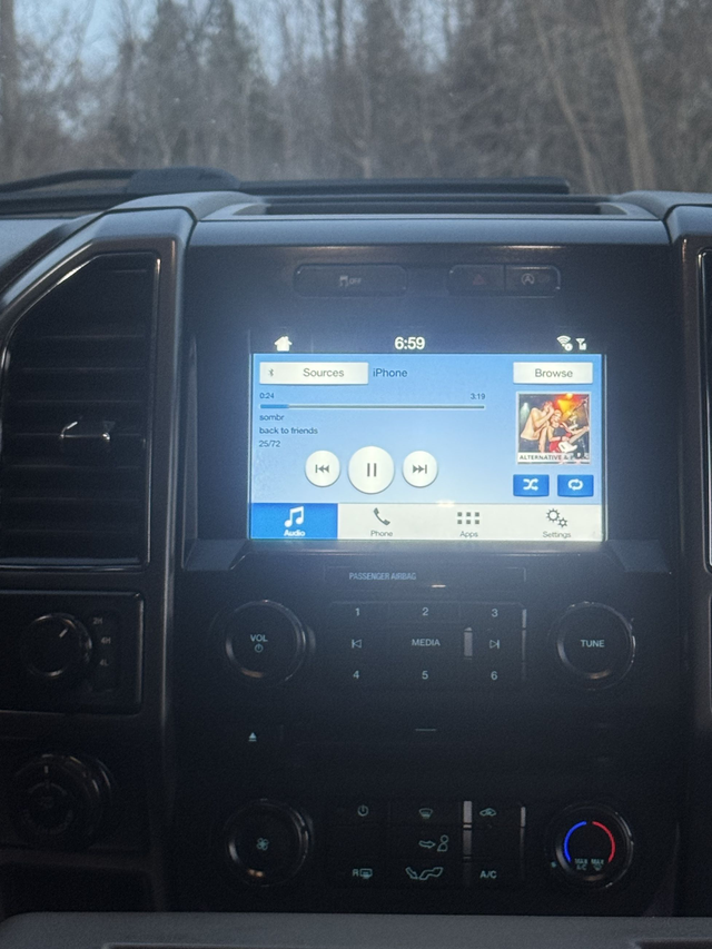 2017 Ford F-150 XLT SUPER CREW WITH RIMS 6.5 FT BOX — CERTIFIED - Photo 12