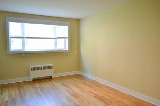 Character 1bdrm-$1149 - Photo 4