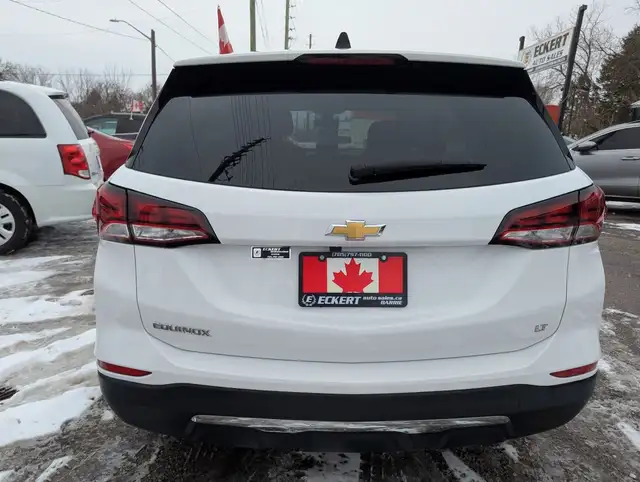 2023 Chevrolet Equinox LT WITH APPLE CARPLAY! - Photo 7