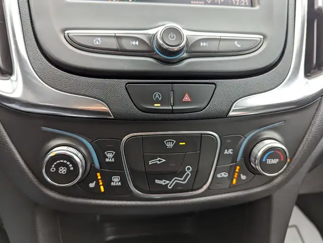 2023 Chevrolet Equinox LT WITH APPLE CARPLAY! - Photo 15