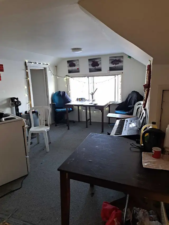 2 bedroom shared accommodation - Photo 2