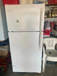Fridgidaire fridge