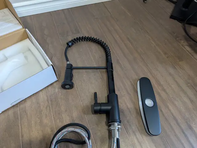 Brand New Commercial Style Pull Out Kitchen Faucet For Sale - Photo 4