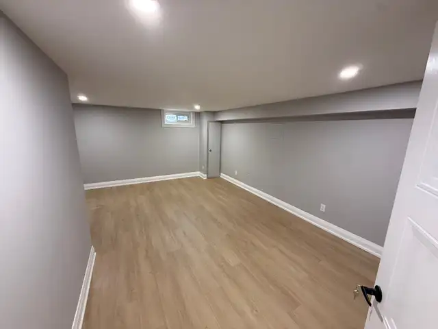 Room for rent - Photo 3