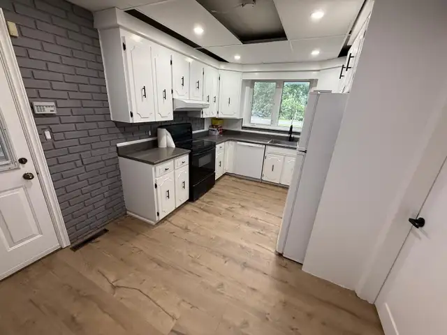 Room for rent - Photo 7