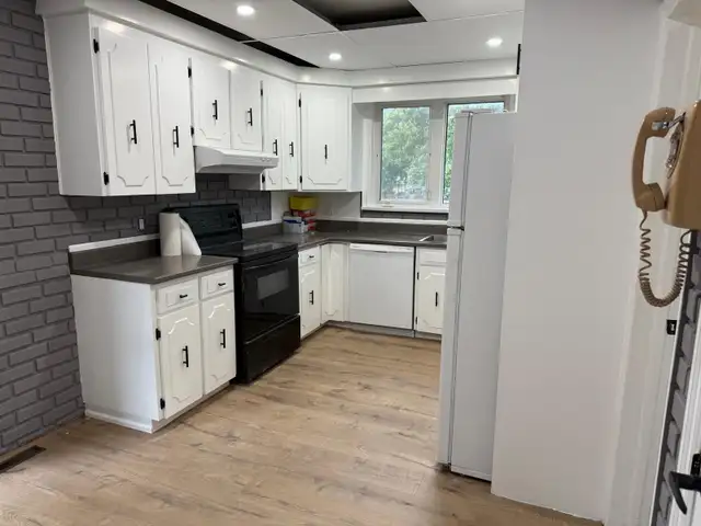 Room for rent - Photo 9