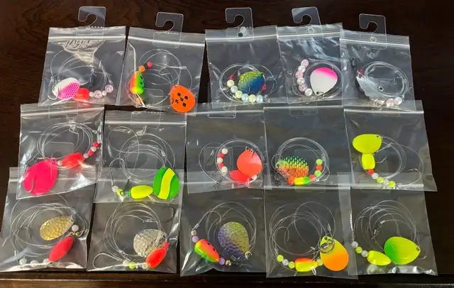 Worm Harnesses - Photo 2