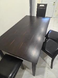 Dining table with 6 chairs
