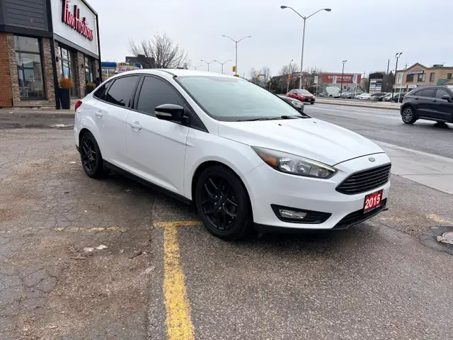 2015 Ford Focus SE FWD 2.0L One Owner Carfax Clean Certified - Photo 3
