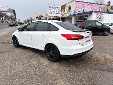 2015 Ford Focus SE FWD 2.0L One Owner Carfax Clean Certified - Photo 7