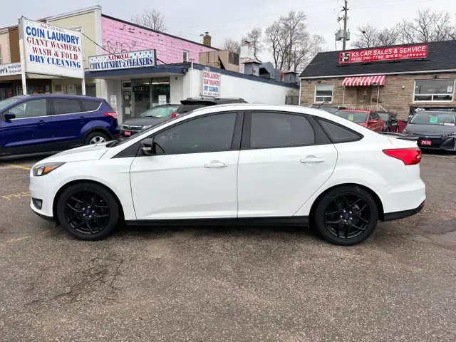 2015 Ford Focus SE FWD 2.0L One Owner Carfax Clean Certified - Photo 8