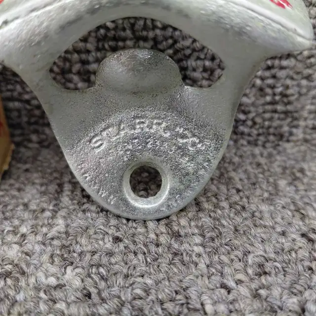 Ouvre-bouteille mural 7UP - 7 Up - Seven Up vintage - Photo 2