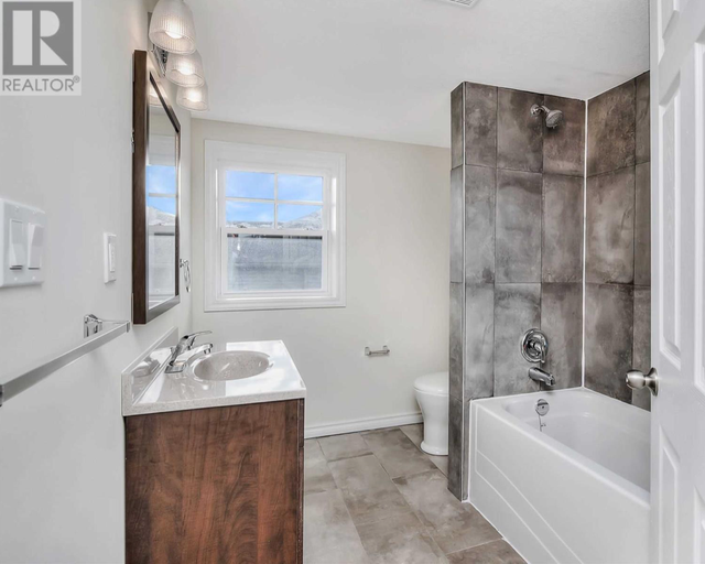 ALL INCLUSIVE Spacious 3 Bedroom 2.5 Bath For Rent In Kitchener - Photo 6