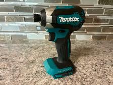 New Brushless Makita LXT 1/4' Impact Driver