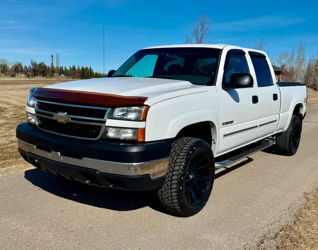 2007 Chevrolet Silverado 2500HD 6L GAS LS 4x4  VERY CLEAN - Photo 3